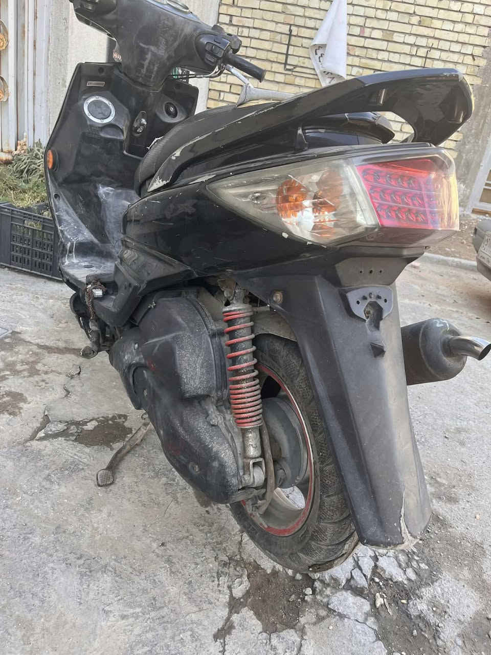 سلام عليكم فحل البيع رياضي شغاله بيها فقط مكان البلك مسحوك ويفلت ابيع ع وضعها رايدها 450وبيها مجال شعله حي الجوادين التواصل ***********
