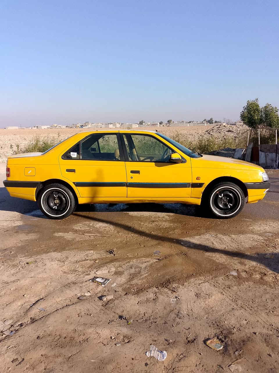 السلام عليكم بيجو 405  2013  تحويل ثاني يوم رقم بغداد انگليزي گير ومحرك خير من الله صدر خلفي امامي خير من الله السعر 32 مكاني بغداد مكلف بنشر ***********
