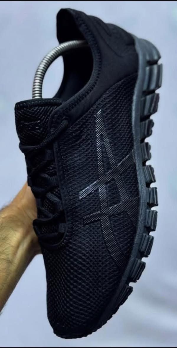 حذاء asics اصلي اورجينال نضافة 100‎%‎

قياس : 43
طول القدم : 27.5

———————————————-

يوجد توصيل 🚚 ( بغداد - محافظات العراق )

☎️رقم الهاتف : ***********

للحجز - دايركت
