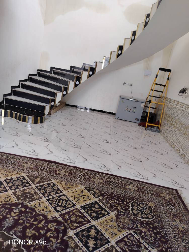 السلام عليكم بيت للبيع بحي فهمي يحتوي ٢ غرف نوم هول استقبال مطبخ *********** بيت جاهز متوفره كافه الخدمات بغداد, العراق
