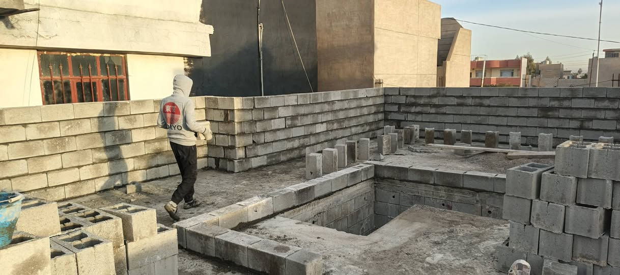 السلام عليكم اسطة بناء متفرغ ***********
