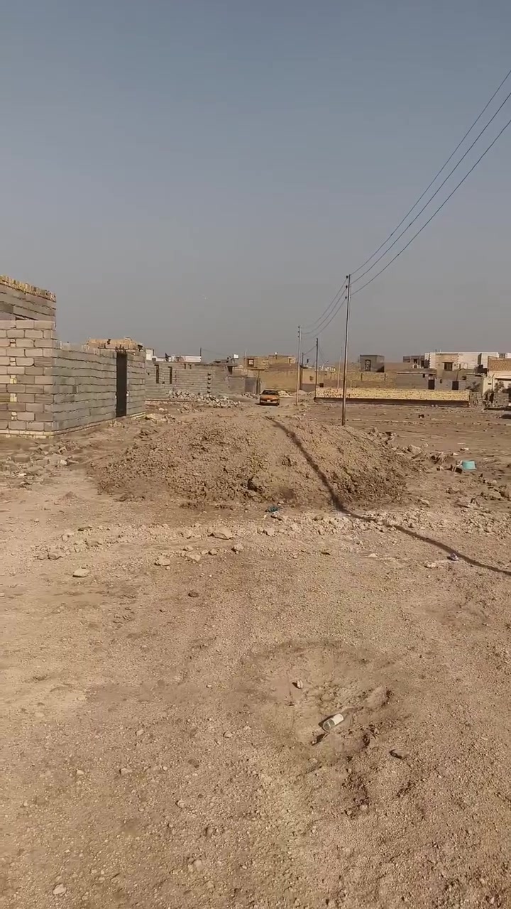يا الله قطعه 200متر زراعي بل سديناويه صفي دين
 قرب مكتب الغاز  شارع 10م سبيس قريب عل تبليط 
سعر 10وبيه مجال 
للاستفسار ***********

