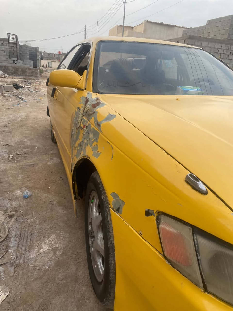 سلام وعليكم سياره مارك نفخ مكينه ونجي سنويته منتهي 2020 غرامات وهيه ماعليه سياره حلوحداديه تخم تاير رعيه يريد مدور مكفوله من النغل سياره بيه شرحه بل جنطه بس أنه ابيع كصت جنطه فقط السعر 30وبيه مجال مكاني البصره الفاو رقم ***********وتساب
