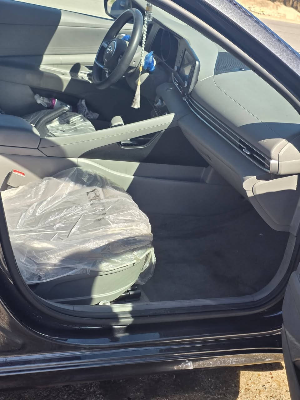 السلام عليكم النترا 23 وارد امريكي محرك 2000 دوش فول بصمه رادار تشغيل عن بعد فول عدل فتحه
 كفاله عامه  فقط شبر بالبنيد بارد سياره حادثها من امريكا دعاميه اماميه وشبر من البنيد راجع بارد السياره باقي مكفوله من ا ومن اي ضرر 
صور الحادث وسونار ناشرهن
السعر 164 ورقة وبيه مجال 
رقم ***********
