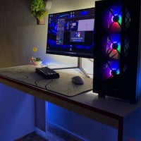 طاولة نضيفة نضافة جيدة 120x60 خشب قوي فول تصعد عليه هم MDF تركي ابيض س...