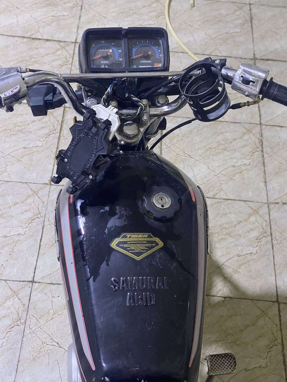 السلام عليكم تايكر 21 للبيع
تايكر موديل 21 مكينه ايراني مامفتوحه نقص كهربائيات فقط مكاني بابل حي الصحه سعرها 350 رقمي ***********
