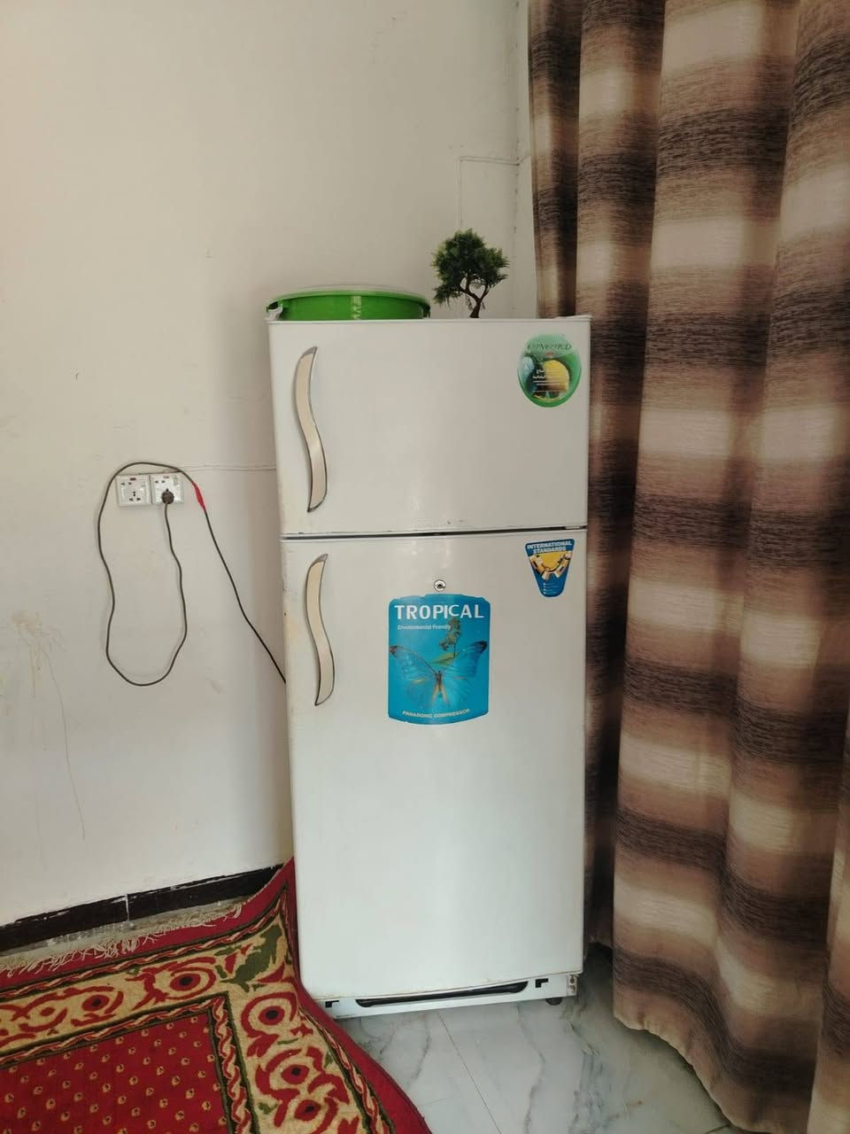 @إشارة صوبه كهربائيه صوبه نفطيه ثلاجه كونكه ١٣ قدم ما داخله تصليح الاتصال***********
