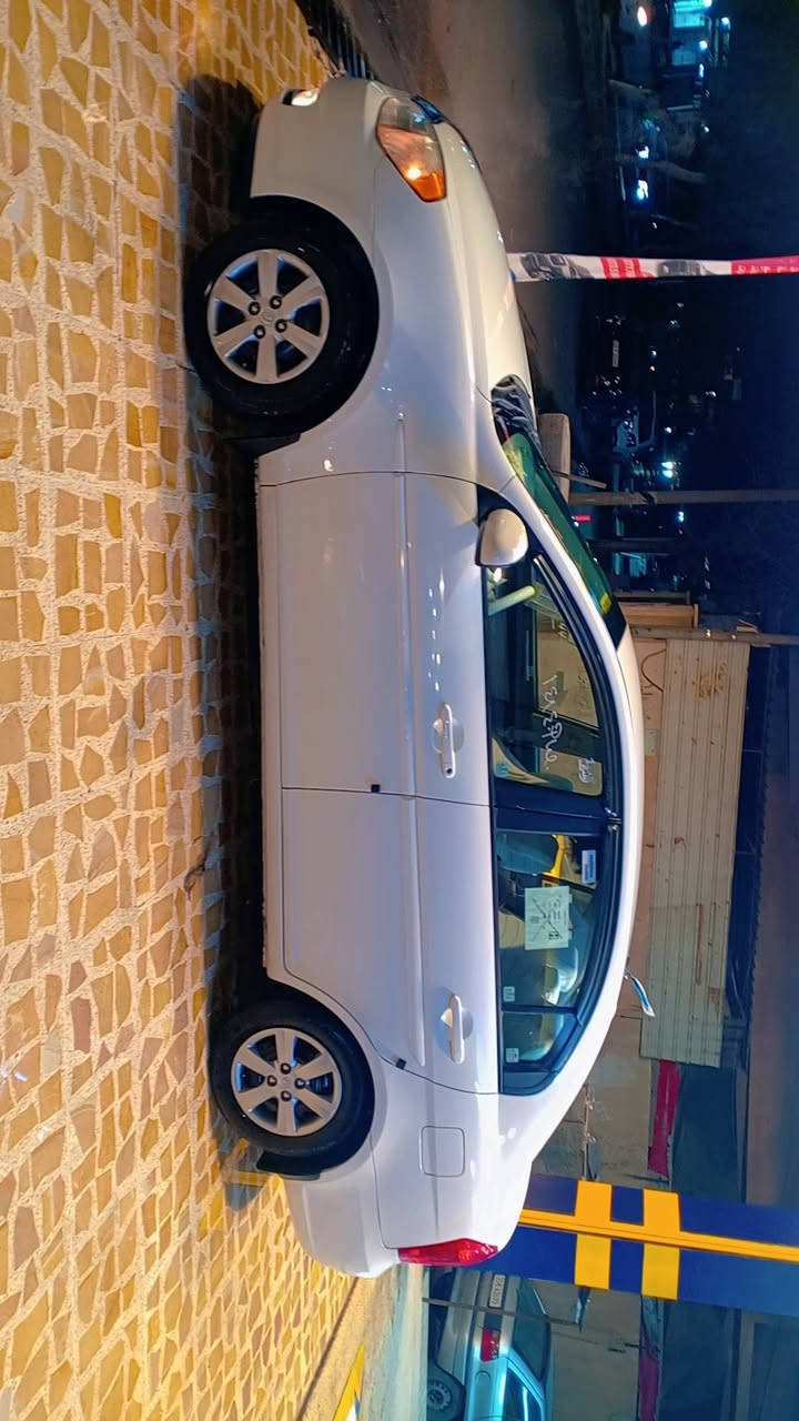 اكسنت ٢٠١٠ للبيع مكينه وكير شرط السياره باسمي شرط الوكاله والتحويل رقم نكليزي طخم امامي وخلفي جديد طخم تاير جديد السياره بدون ضرر ماعده جاملغ أمريكي وربع باب السياره بدون داخل وابيعلك سونار السعر ١٠٢ وبيها مجال للطيبين مكاني حي الحدباء
***********
*********** واتساب
