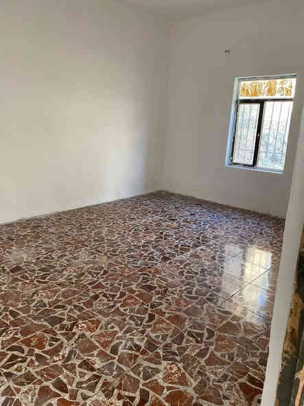 بيت للبيع بسبع نيسان دور ضباط قرب أسواق قصي 
 مستعجل على البيع 
سند 25 
مساحة 280 قرار محكمه 
رقم واتساب 
***********
