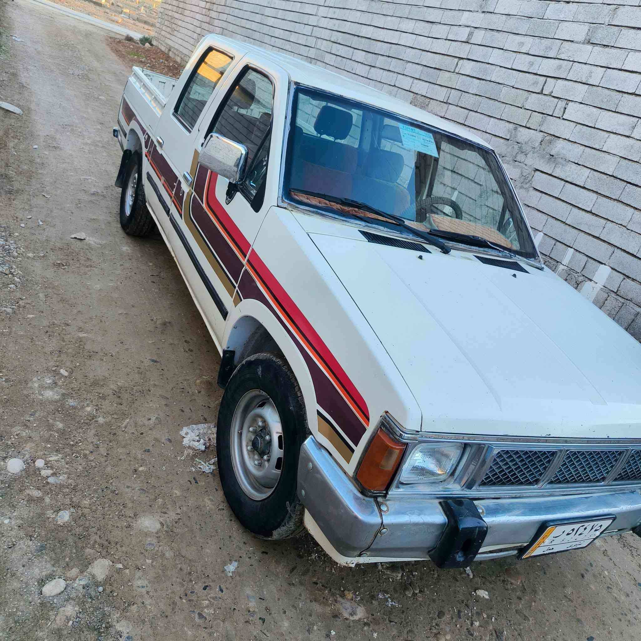 بيكم نيسان دبل 1988
تدفئه // تبريد  موجود

الكير نظيف

المحرك تعميره جديد

كاربون موجود 

وماعليها غرامة 

والسيارة نظيفة كما في الصورة 

. المكان  ـ موصل ـ بادوش 

السعر 44  

والي يريد يستفسر يتصل على هذه الرقم ( ***********)
