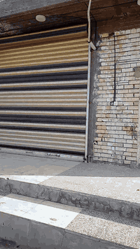 السلام عليكم
انا مكلفه للنشر
محلات لل ايجار في منطقه الصابيات الضباط 8000
شارع دجله قرب محطه غسل سيارات محطه دجله وشارع وقرب شارع 60 ومقابل مجمع مدينه الكاظمية الجديده 
مساحه المحل 5 أمتار اله
والعرض 3.5 على عكس الخطأ الذي تم في الفيديو
لل استفسار مراجعه صاحب المحلات ***********
#للجميع
