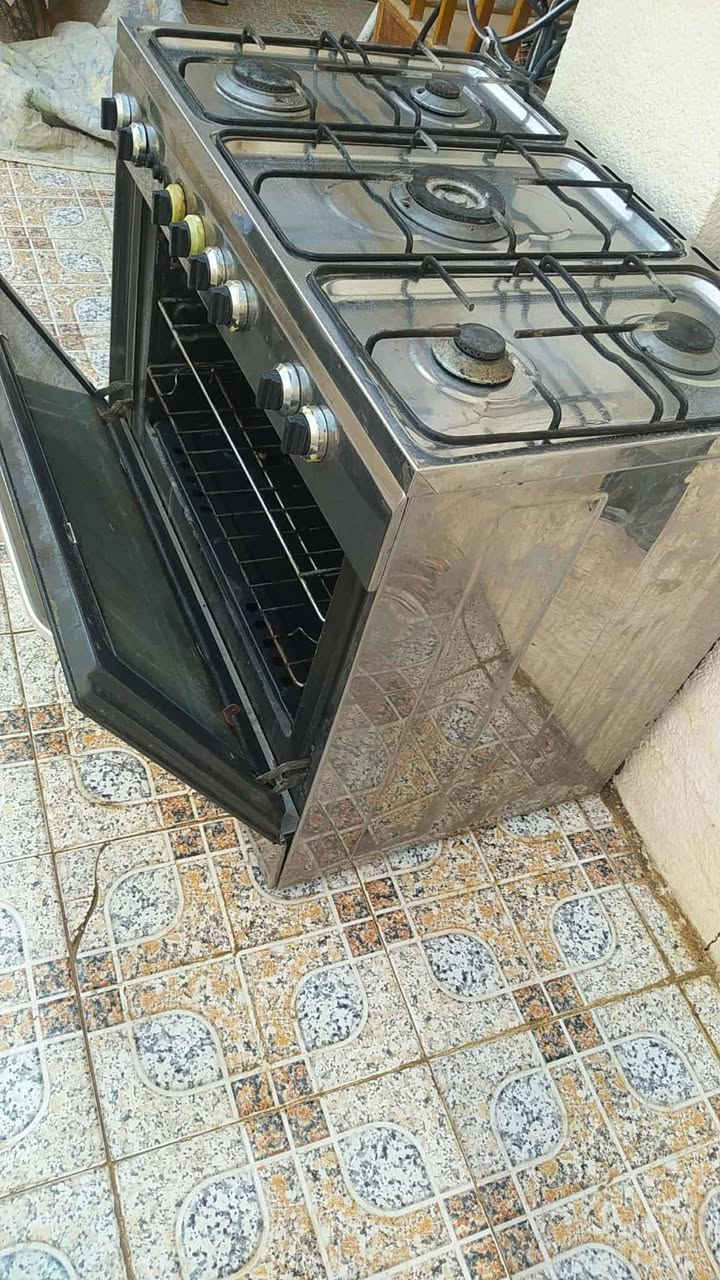 طباخ فريش الاصلي باب اول كله شغال ٥ عيون وفرن  نظافه فول للبيع حله


**إذا كنت صاحب هذا الإعلان وتريد حذفه لأي سبب، رجاءا أرسل رسالة إلى الدعم الفني**