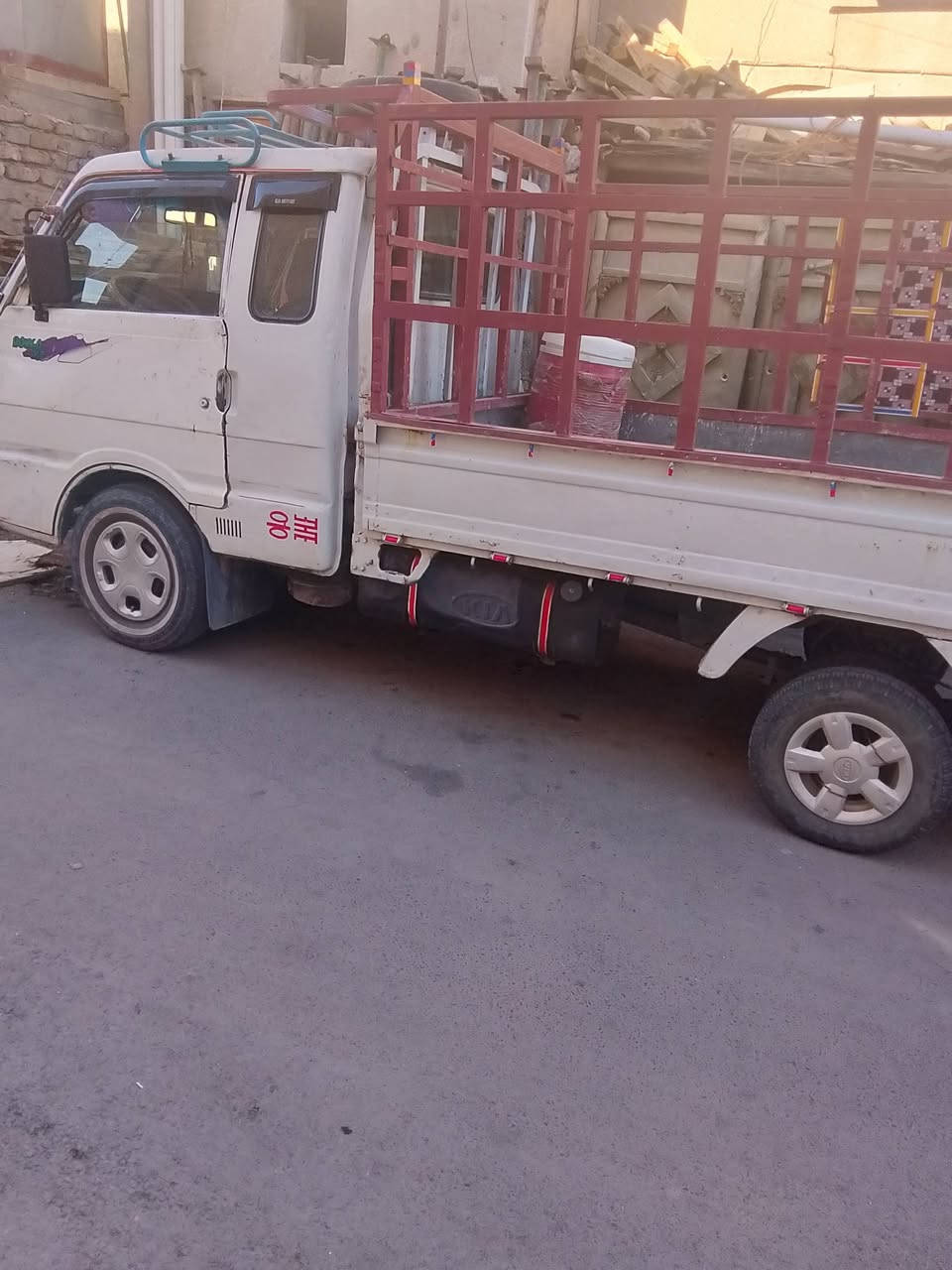 كيا بنكو 96 گير محرك اكسل مكفولات تخم تاير جديد بيها فطر بالشاصي وصلحته مكاني بغداد ابو غريب السعر 38 وبيها مجال بسيط ***********
