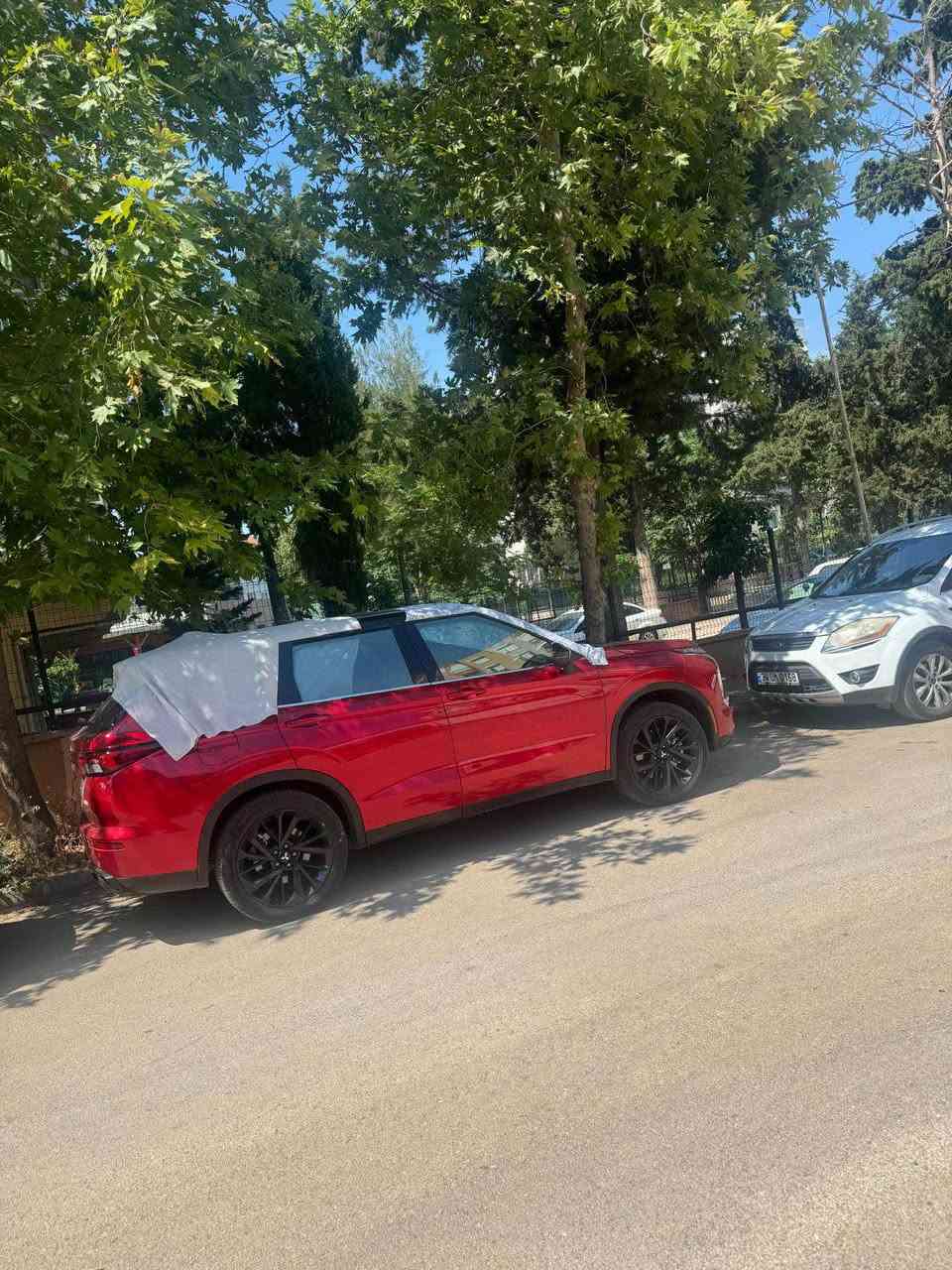 متسوبيشي اوتلاندر ٢٠٢٣ ماشيه ٤٨ الف كيلو فول مواصفات بلاك ايدشن بيه جاملغ امامي ايمن وباب الحاملغ نفسه مصلح sel ٢ ويل درايف بانوراما رادارات كامرات قياده ذاتيه السعر ٢٣٠ ورقه *********** السعر بي مجال أربيل, العراق
