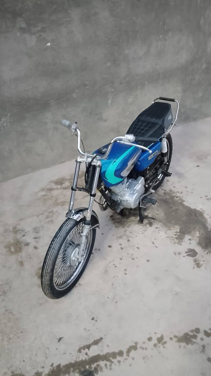 سلام عليكم دراجه كلك  لبيع 350,,,,,,,,***********
