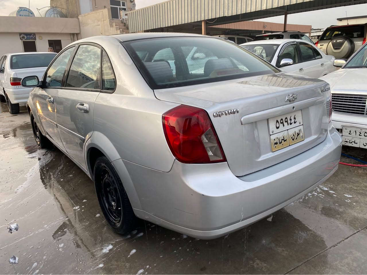 ئۆپترا ئۆتۆماتیک2008 مەکینەو گێری بەشەرت رەقەم سلێمانی ڕەنگی رەساسی ٤پارجەی لەسەر کالبونەوە پەمپە بێ مەعجون بی لیدراو بێ ناوگرتن دو پەلەی بجوک ساردی هەیە شایەن باس نیە تەرزەی نیە و شەپۆلی نیە
تەقەو رەقەی بەشەرت سەوت و سەرف و بوخار بەشەرت
گێری بەشەرت زۆر بێ عەیبە ماشاللە کارەبای بەشەرت چوار جام کارەبای ئاوێنە کارەبای بلاجکتۆر قفل مەرکەزی
تەبرید سارد و گەرم بەشەرت مالی دۆستە 
بەشەرتی تحویل و خرامەو براوە تایەی تازەیە 
نرخی 66گەڵاو مەعمەلەی هەیە 
شوین سلێمانی
ژ.م ***********
                                                    *********** السليمانية, العراق
