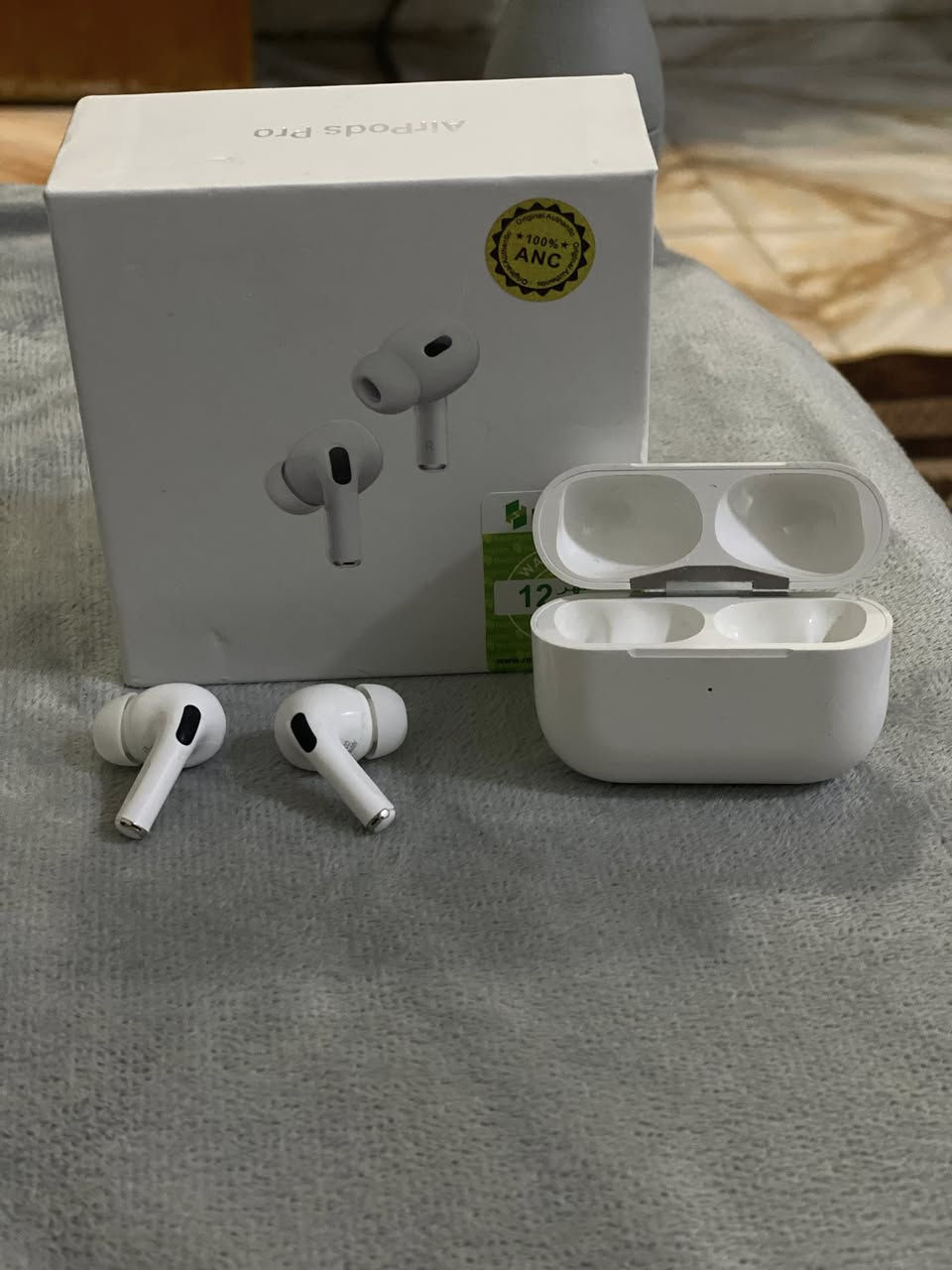 هاااااااام جدا ✅✅✅
سماااعات ايربود برو  ماستر درجة اولى بيها جميع المواصفات 

وبيش  ؟؟؟؟؟

😍😍😍😍😍

قطعة٣٥الف وبيه مجال 

 

✅️ كل سماعة تحتوي على 2 مايك لدقة الصوت فيها 💜👌
✅️️عازل ضوضاء فعلي قوي جداا💛
✅️مايك قوي 
✅️مكبر صوت في حافظة السماعات للمساعدة في العثور عليها 
✅️التحكم من خلال اللمس والسحب اضافة الى الضغط على السماعات .
✅️️امكانية الشحن من خلال شاحن ساعه أبل وشاحن (qi) اللاسلكي 
✅️️ يمكنك مشاهدة نسبة شحن البوكس ونسبة شحن السماعات
✅️ استمتع بنبض الموسيقى في أذنيك مع السماعه الأحدث 
✅️افضل جودة صوت وجودة تضخيم ممكن تسمعها في اي سماعة من فئتها لأنها مزودة بأحدث تكنولوجيا الصوتيات 
✅️️صوت بتقنيه stereo 3D sound 
✅️️صوت بتقنيه Hifi sound  توفرلك انقى جوده صوت على الإطلاق 
✅️مكبرات صوت داخلية مدمجة قوية مخصصة لإيصال أفضل واعلى جوده لوضوح الصوت أثناء المكالمات
✅️تعمل بأحدث جيل من البلوتوث الجيل الخامس 5.3 الموفر للطاقة والمتميز بسرعة مزامنة الصوت  بين الفيديو والالعاب والسماعه للحرص على عدم تأخير الصوت عن الفيديو او الألعاب 
✅️بمجرد فتح الغطاء بوكس السماعات تقوم بالتطابق اتوماتيك على الموبايل مباشرة و تعمل على أي نوع موبايل سواء بنظام الايفون والاندرويد
✅️امكانيه تغيير الاسم .
✅️البوكس يشحنها اكثرر من ٤ مرات شحن


**إذا كنت صاحب هذا الإعلان وتريد حذفه لأي سبب، رجاءا أرسل رسالة إلى الدعم الفني**