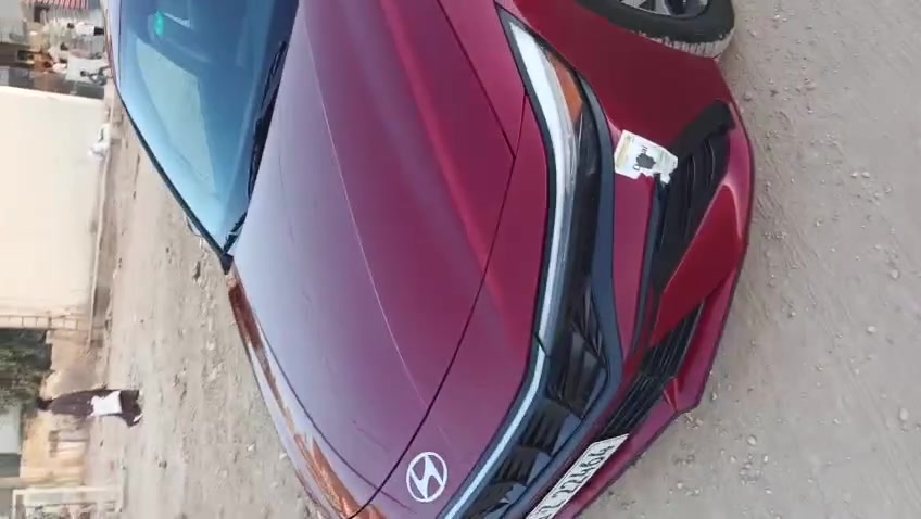 السلام عليكم النترا للبيع العنوان ديالى بعقوبة مكلف بنشرها هاذا رقم صاحبها

‪0774 756 3233‬

