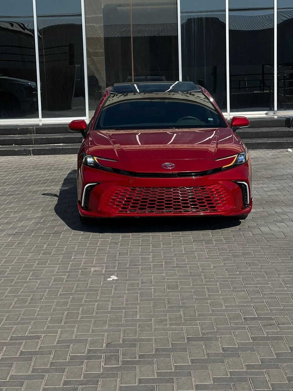 للبيع كامري موديل 25 xse فول هايبرد ماشيه 6000 بنورامه رادار حساس 360 سياره بيها بنيد صبغ بدون دواخل بدون ارباك حتى الدعاميه اصليه السياره موجوده بغداد حي الجامعه معرض الاصدار الاول  ***********
