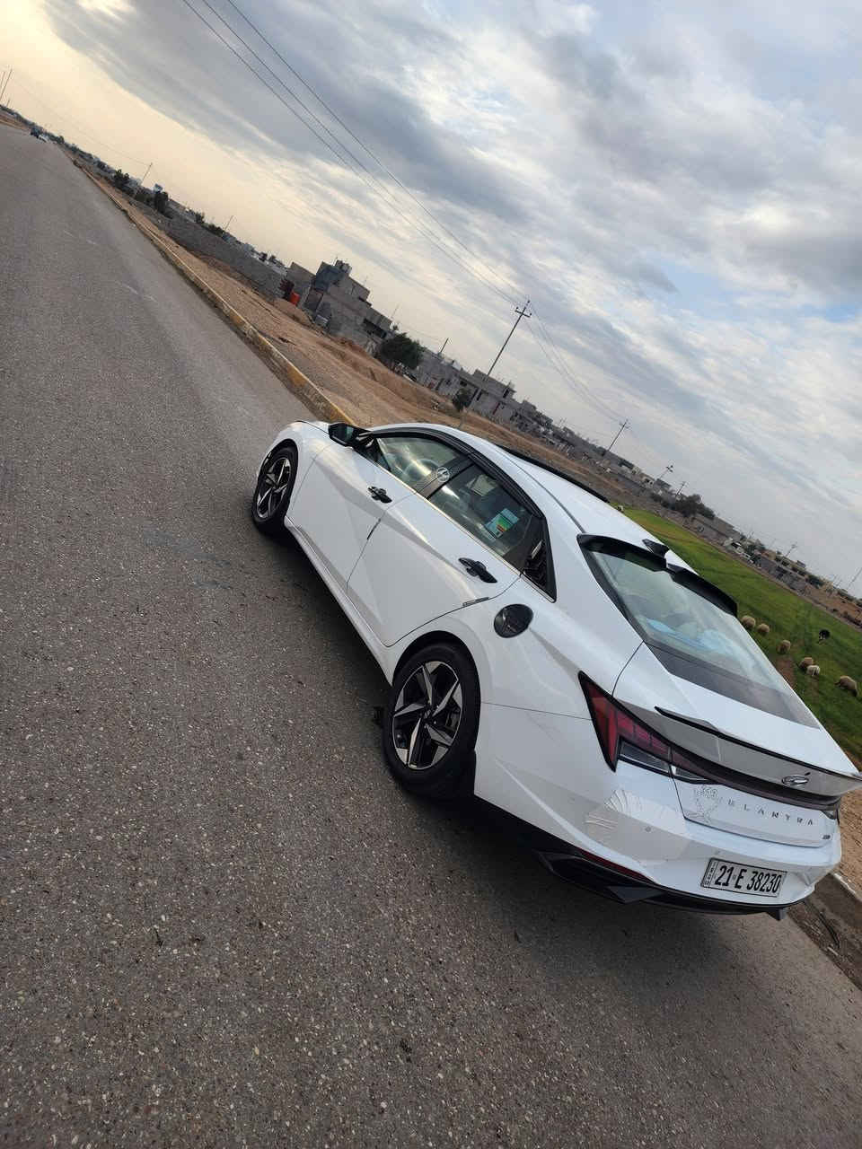 سلام عليكم النتره موديل ٢٠٢١ للبيع فول مواصفات واحد على واحد خليجي مكفوله كفاله عامه من صبغ وتبديل محرك ٢٠٠٠ دوش كير Atتخم تاير جديد حداديه مكفوله ماشيه ١٠٧ رقم سليمانيه بسمي تحويل ثاني يوم العنوان ديالى بلدروز سعر خاص الاستفسار على رقم ***********
