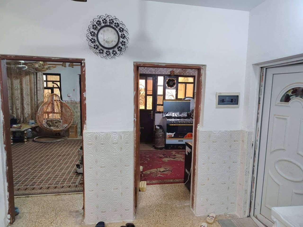 بيت ٣٠٠ متر للبيع قاط واحد مسلح طابو صىرف الراشدية منطقه الانتصار مقابيل مستشفى حمادي شهاب ***********
