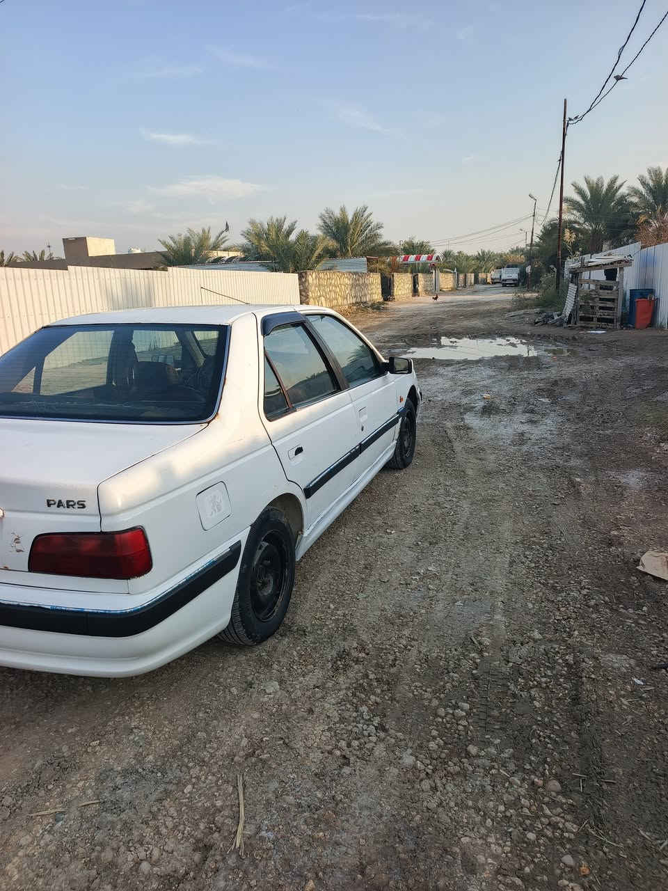 بيجو بارص 2012 رقم بابل كير ومحرك مكفولات حداديه جديده سنويه لل29 رقم انكليزي السعر 37 وبيهه مجال المكان حله للاستفسار الاتصال ***********
