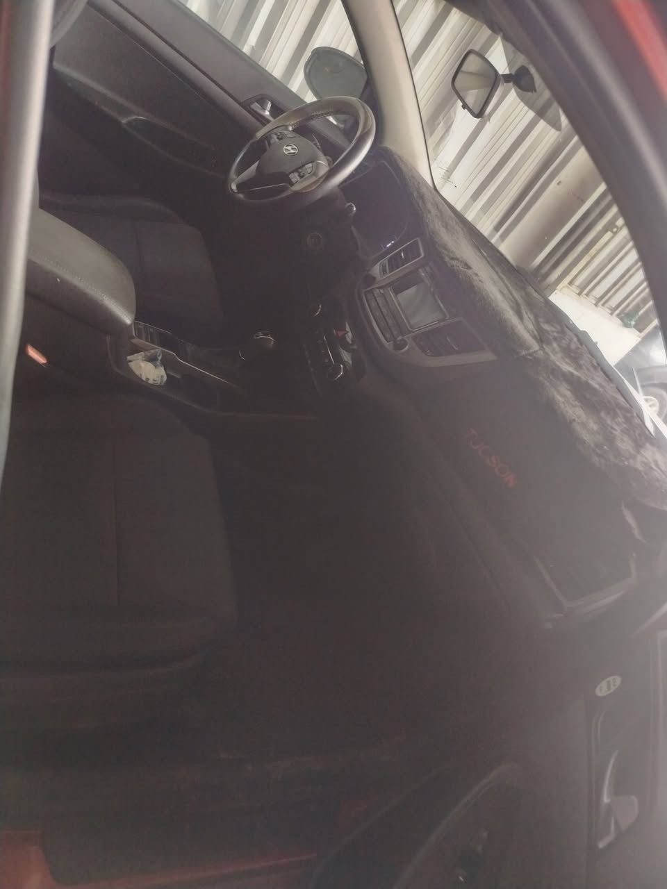 سلام عليكم توسان مديل 16 بالقصد مقدمه 70 سكن بغداد فقط بدون كفيل وماستر معارض الحبيبيه  الاستفسار ***********
