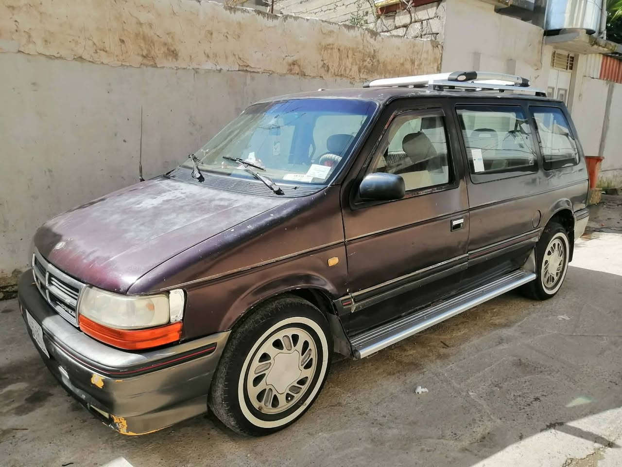 سياره كلازر امريكي كير ومحرك شرط شي كدام العنين شرط التحويل لكه عليه تحويل مكان السياره موصل جانب لايمن حي الرساله ***********
السعر اربعين ورقه(40)

