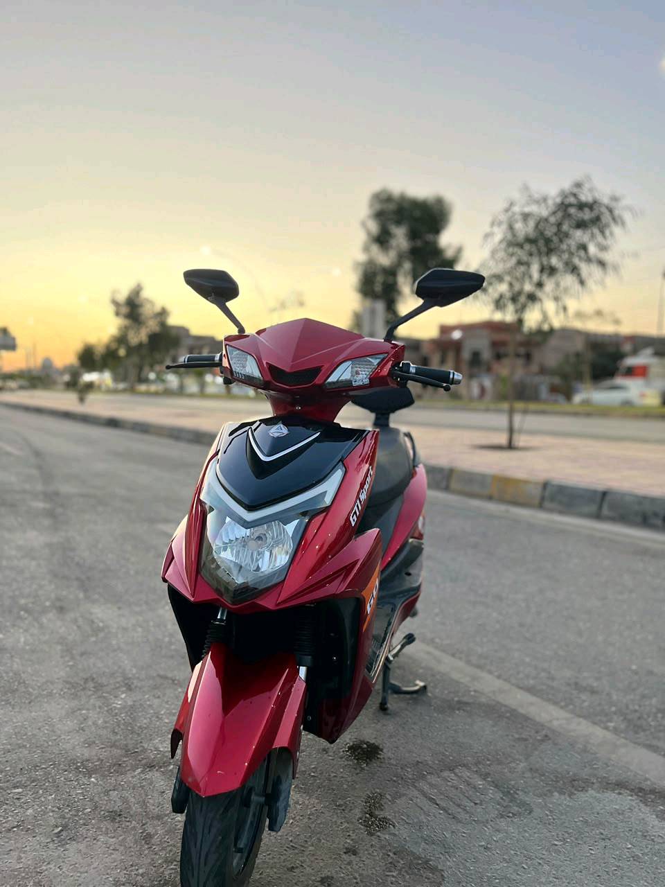 السلام عليكم من رخصت الادمن 
مطور شحن سكنس 
5بطاريات شرط فحص 
مستخدم 2 اشهر نضافه فول ملف وعقل شرط الفحص 
سرعه 70 حقيقي
السعر 600
تواصل ***********