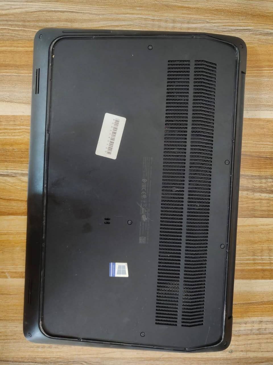 السلام عليكم 

📌📌
حاسبه لابتوب HB
للبيع  
السعر 275 

👈  الجيل السادس cori 7
👈  الرام 16 كيكا
👈  الهارد 256 ssd
👈  وندوز  10 
👈   لابتوب نضيف جدا
👈   ملحقاته شاحن اصلي +ماوس                    
        +حقيقبة  💼 ) 
👈   السعر 275 
👈   بيها مجال حك الجيه
👈   للتواصل  ع الرقم 
👈   ***********   
👈   او مراسلة الصفحه
