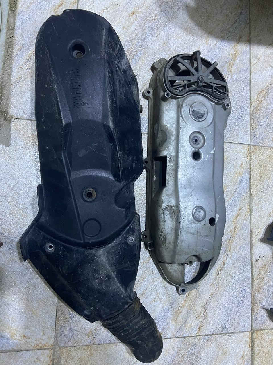سلام عليكم سودات ماكس بوليس للبيع وقبق كلجات مال سكنس جبلي السعر خاص مكاني بغداد الدوره ماعندي توصيل الرقم***********
