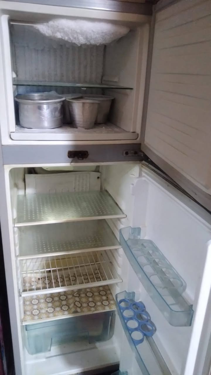 ثلاجه لبيع نضيفه بس متفصل السعر ٧٥ وبيه مجال بسيط العنوان حي المهندسين


**إذا كنت صاحب هذا الإعلان وتريد حذفه لأي سبب، رجاءا أرسل رسالة إلى الدعم الفني**