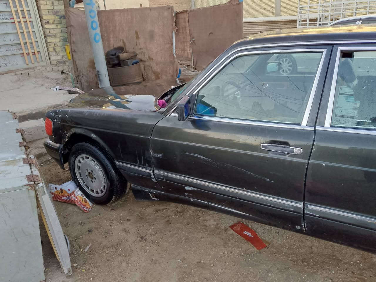 والسلام عليكم مارسدس جامبو بسمي سنويه ل 30 بيهه ضربه خفيفه جوه القبق مال الجنطه مثل ما اضح بصوره ومصبوغه عام جماليه محرك ففيتي 3000 لا تنقيص ولا تبخير كير جديد سعر 35 سياره جاهزه مكانهه نجف حي النداء *********** محرك ففيتي ياباني فيشتين
