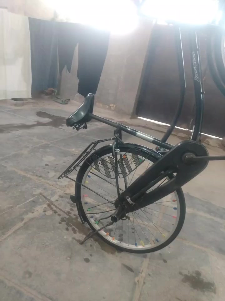 باسكل لبيع موديل 26 سعر ٦٥ وبي مجال


**إذا كنت صاحب هذا الإعلان وتريد حذفه لأي سبب، رجاءا أرسل رسالة إلى الدعم الفني**