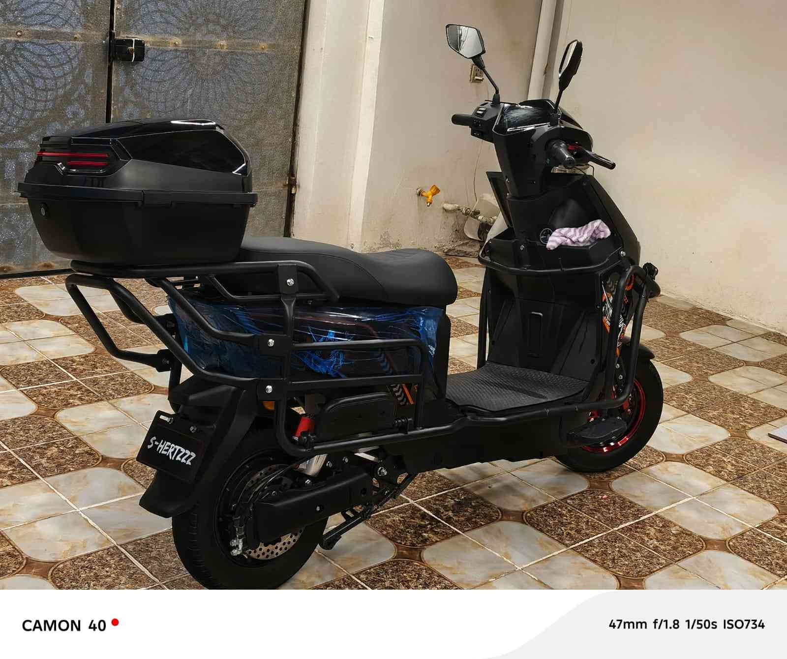 سلام عليكم موطور شحن سكنس كوري مر شركة الامير فول فول مواصفات بصمات سويجات كرتات بلاتوث 6بطاريات موطور كله سبورت سرعته 120شرط إذا مو اجدد من صور مو الك نضافة 100٪ لايت زنون عالي ناصي لايتات بومه لموطور شديته على ايدي قبل 20يوم سعره 675وبي مجال زيرو زيرو شرط لفحص رقم ***********
عنوان الرمادي التأميم
