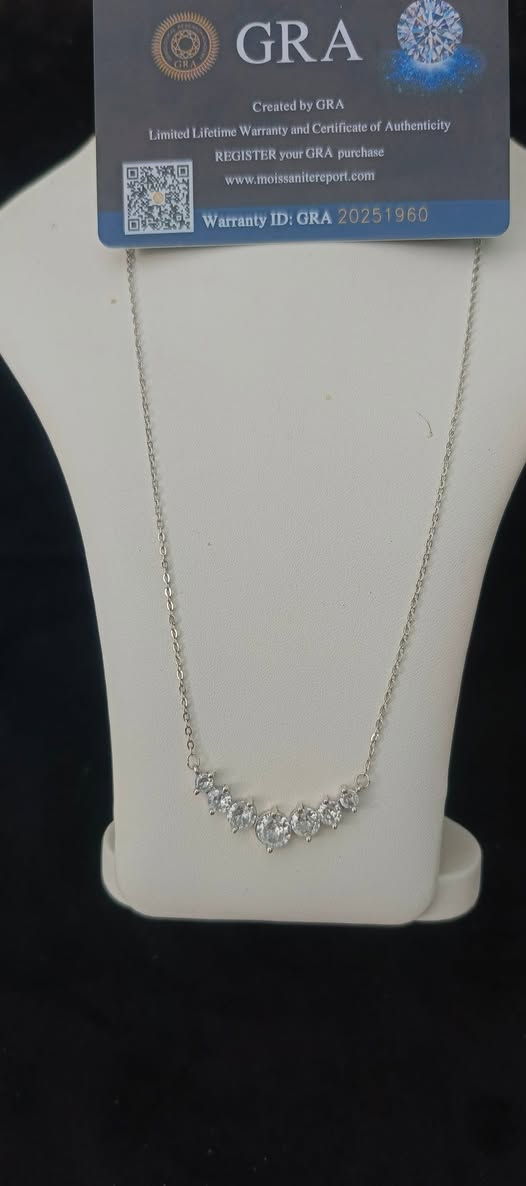 قطع موزنايت وسوارفسكي القطع فضه اصلي كل قطعه كارت وباركود


**إذا كنت صاحب هذا الإعلان وتريد حذفه لأي سبب، رجاءا أرسل رسالة إلى الدعم الفني**