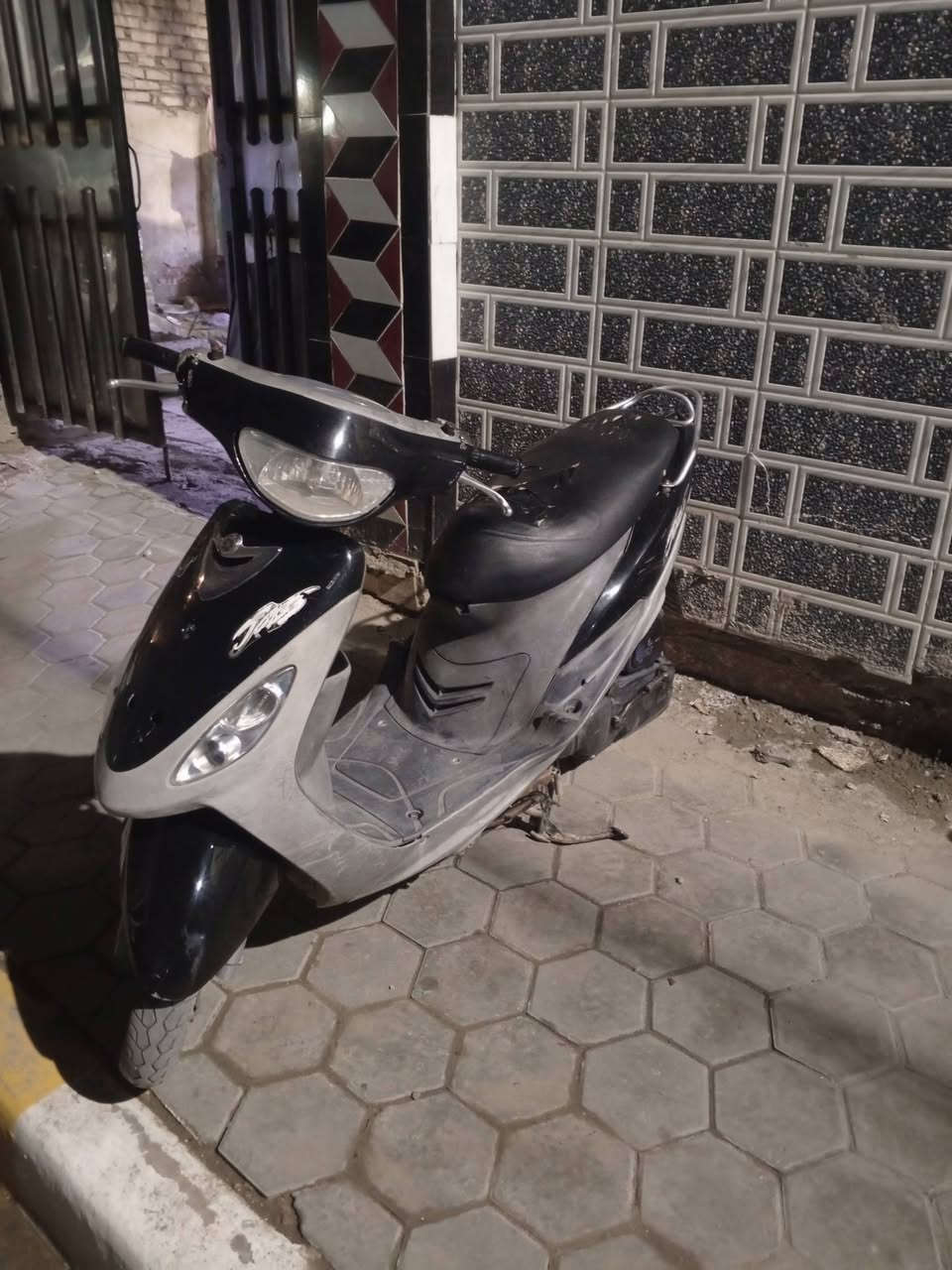 السلام عليكم

ماكس منغولي السوده فقط للبيع الدراجه كفاله عامه من كلشي مكينه ما مفتوحه تجي وتفحص وين ماتريد كفراتها والدواخل ختم واحد من الطول للطول كهربائيات كلها شغاله نكره سلف ما ناقصها شي

تواصل خاص او على الرقم ***********
