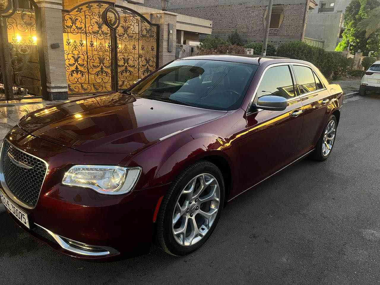 السلام عليك

كرايسلر اوباما 2019

بلاتينيوم  خليجي وكالة بدون صبغ 

كير اس 

شفتات كير بالستيرن

بانوراما

كشنات جلد 

خزن ميموري

سستم سماعات الباين

تبريد و تدفئه بالكشن الأمامي

تدفئة بالكشنات الخلفية 

كلاصات تدفئه تبريد

ستيرن كهرباء

حساس امامي

حساس خلفي

تبريد قطعتين

مري قلاب

كامره

صاج خشب طبيعي

ويل ٢٠  نجمة 

تو ويل 

نيكل 

داخل قرميدي

تشغيل عن بعد

لايت  زنون منظومة اصلية 

مري تعتيم وسطيه وجهه السائق

بصمة

رقم بغداد بسمي شبة مميز

ماشية74كيلو  قابل لزيادة

السياره مناقصة اي شي 

عارضة  275

مكان سياره بغداد الحارثية

للاستفسار / *********** بغداد, العراق
