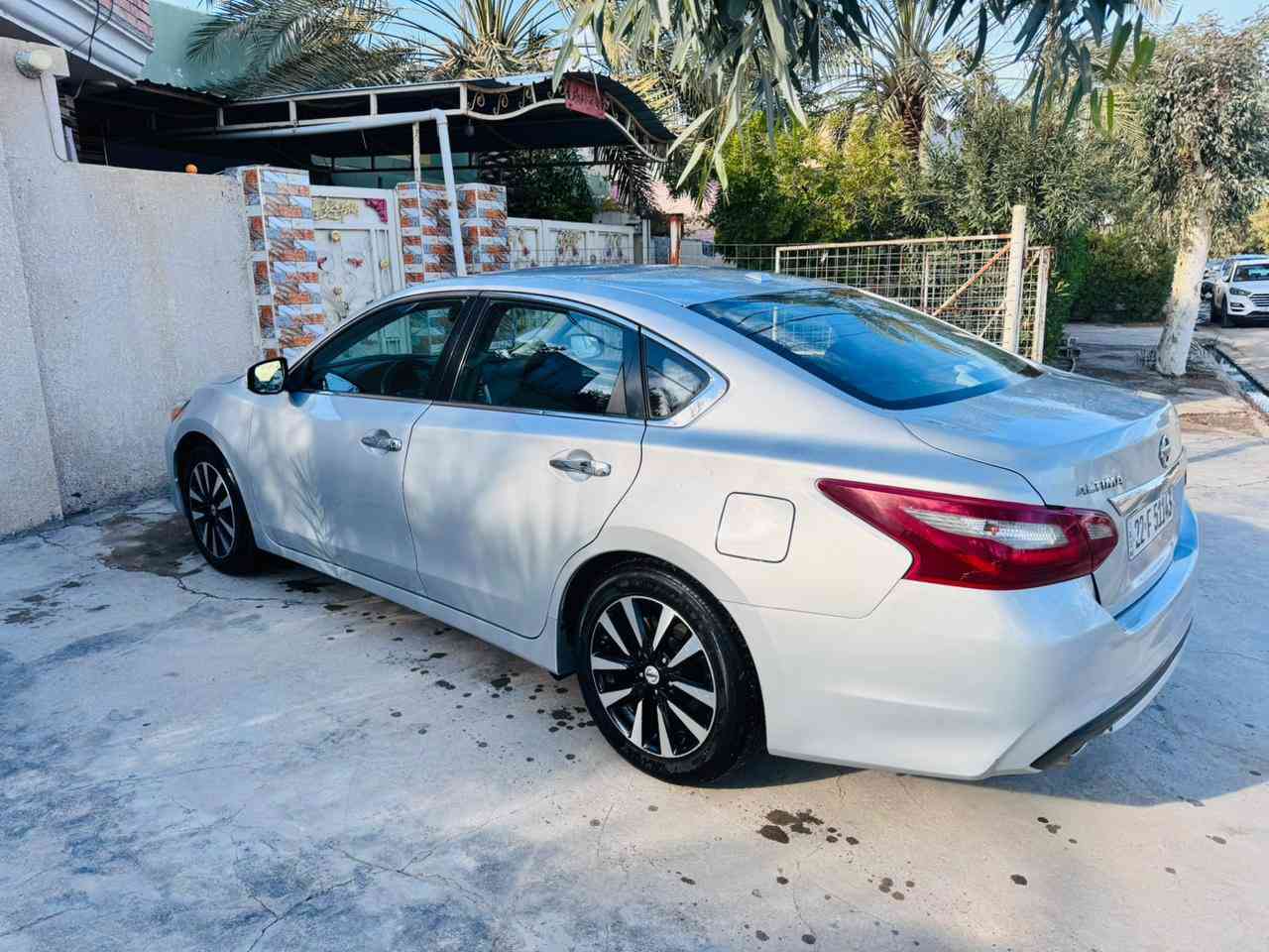 اليتما 2018 رقم سليمانيه بسمي تحويل ثاني يوم سنويه جديده  موصافات فول ماعده الفتحه بصمه تبريد قطعتين حساسات
كشن كهربائي
كشنات تطفا تبريد
موصفات SL
ماشية 192km
السعر 120 و بيها مجال 
***********
