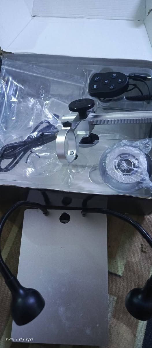 السلام عليكم مجهر. ممسخدم والله شتريته وضامه  وضح بصوره. ودقه عاليه  تصوير وعرض.  ويا رام 32 كيكه     السعر 100 وبي مجال.    رقمي *********** مكاني بغداد
