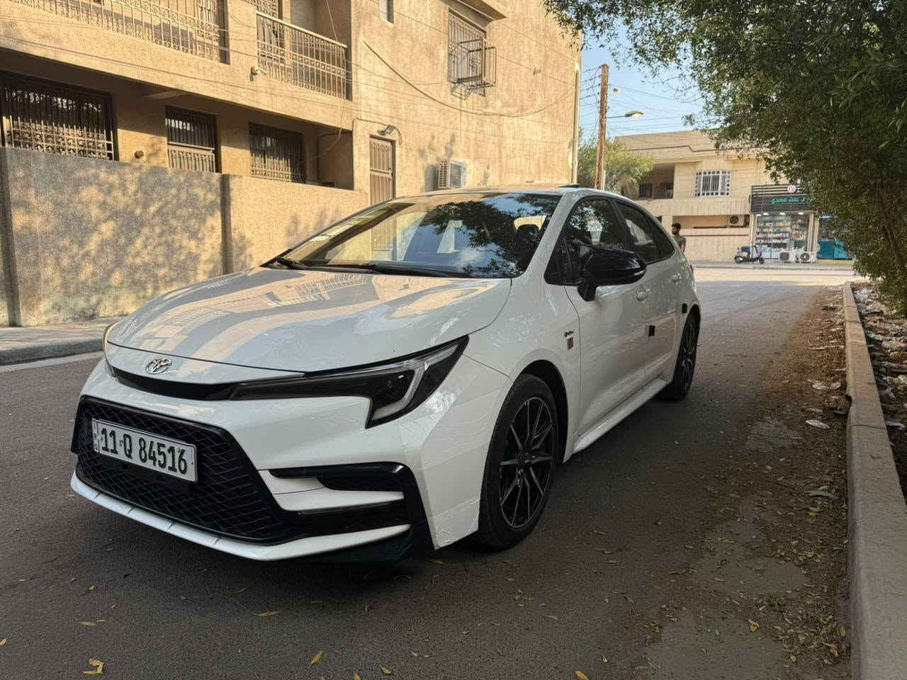 كورلا 2024 هايبرد تجميع الصين شكل S..
كفاله من الصبغ والتبديل والطخات حتى الدعاميات.. 
فول موصفات اعلى فئه..
محرك 1800...
كرسي كهرباء وجلد بلاد.. 
فتحه..بصمه..ويل كب.. لدات.. شاشه وكامره.. وحساس.. وتوقف ذاتي..
لدات.. السياره فول موصفات.. زيرو مستلمها ومشيته 25 دهن ابدل يم الحسام كلش محافظ عليه وجديده وكفاله باسمي..
للبيع الشراي  يتصل.. ..***********..
مكاني بغداد الكرخ قرب بدالة الاعلام وتامرون امر..
