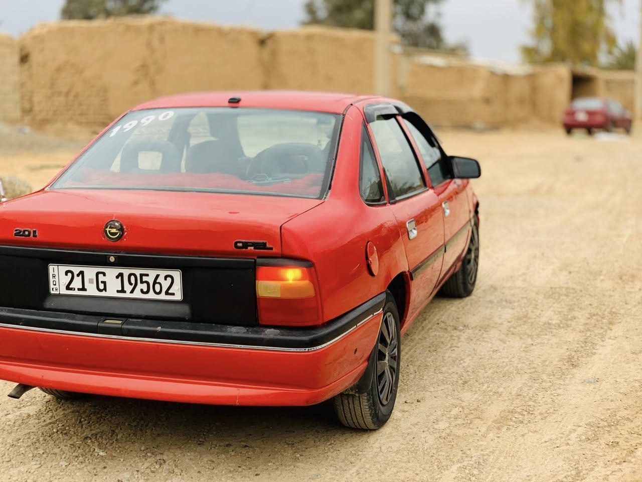 ‏سلام عليكم ابل فكتره حجم٢٠موديل٩٠كيرمحرك صدر تخم تاير كله شرط رقم سليمانية سنويه ￼لحد ٢٩ بدون ضربه المكان حويجه قريه الفكاح السعر￼٤٠￼ بيها مجال حق جاية***********￼
