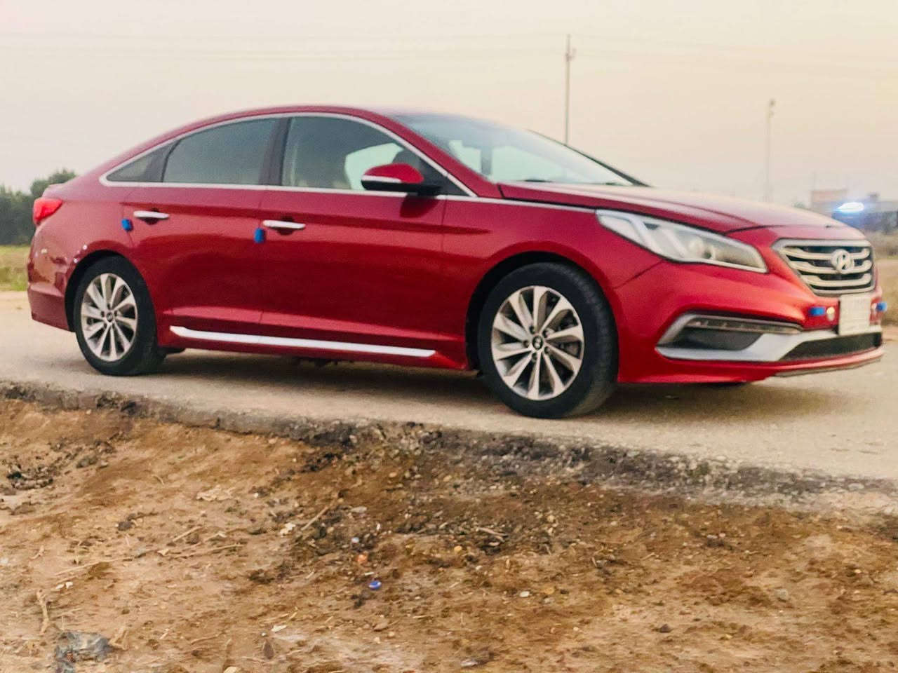 سلام عليكم لبيع سوناتا موديل 2016 مريكي حادث  باب مبدل فقط والباقي كفالة سياره كله اليبل واحد سياره فول واحد علا واحد رقم ذي قار سنويه ل 28 تحويل مباشر مشروع وطني حداديه وتخم تأير ومكينه وكير كفاله سعر 113بيه مجال مكان سياره عماره شراي ينتصل ***********
