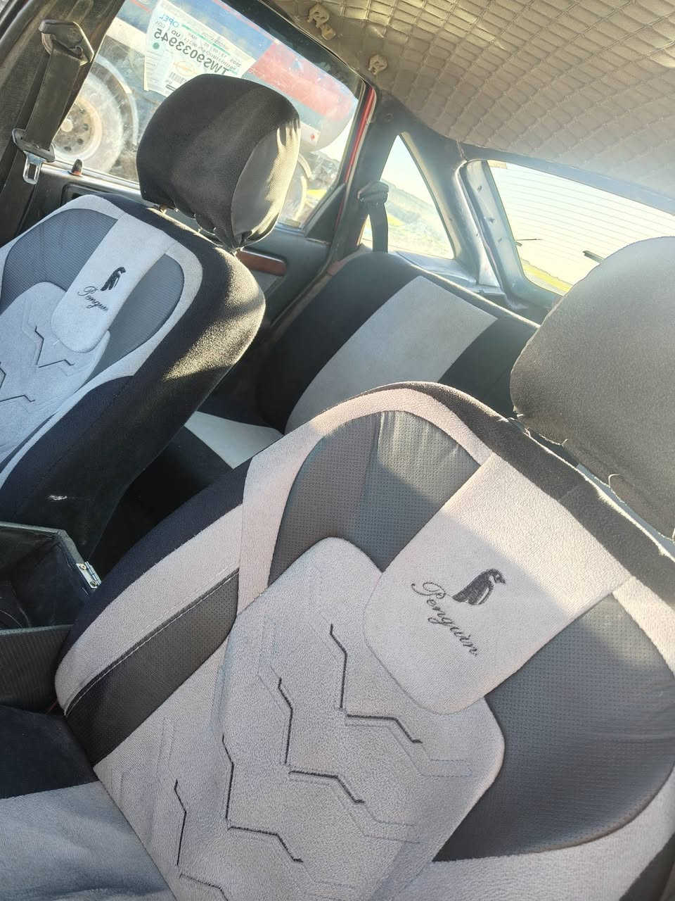 السلام عليكم
اوبل فكترا مديل 93  حجم 18 صبغ جمالة  جديد فقط السعر 33$ العنوان موصل الأيمن شرط التحويل للتواصل ***********
