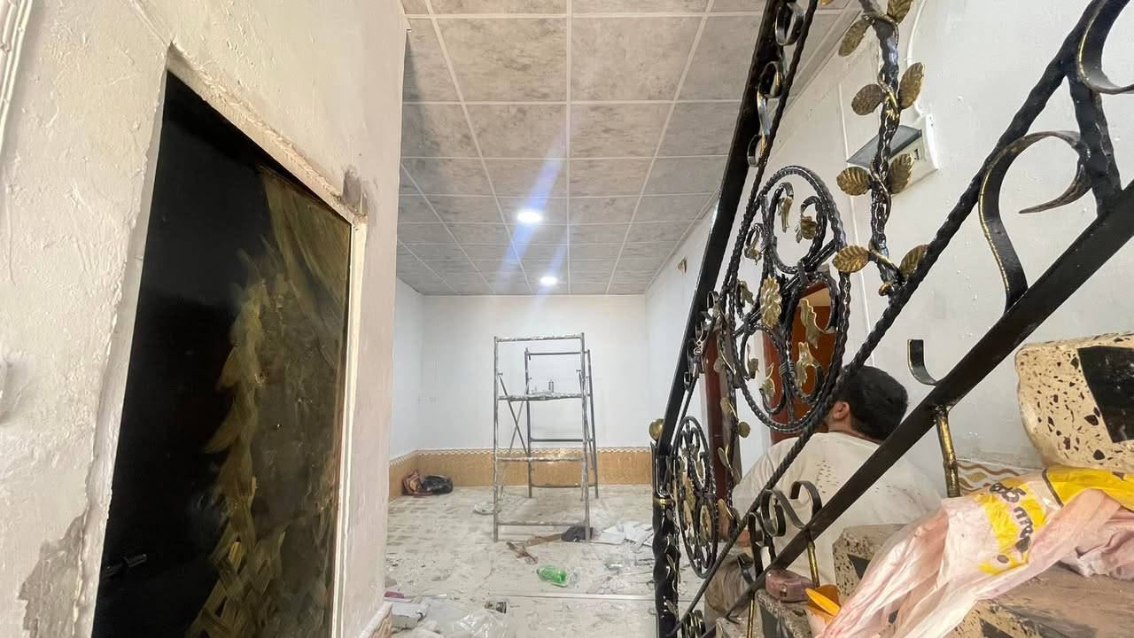 بيت حي الزهراء للايجار 
غرفتين
حمام 
صاله 
مطبخ 
للاستفسار 
***********
