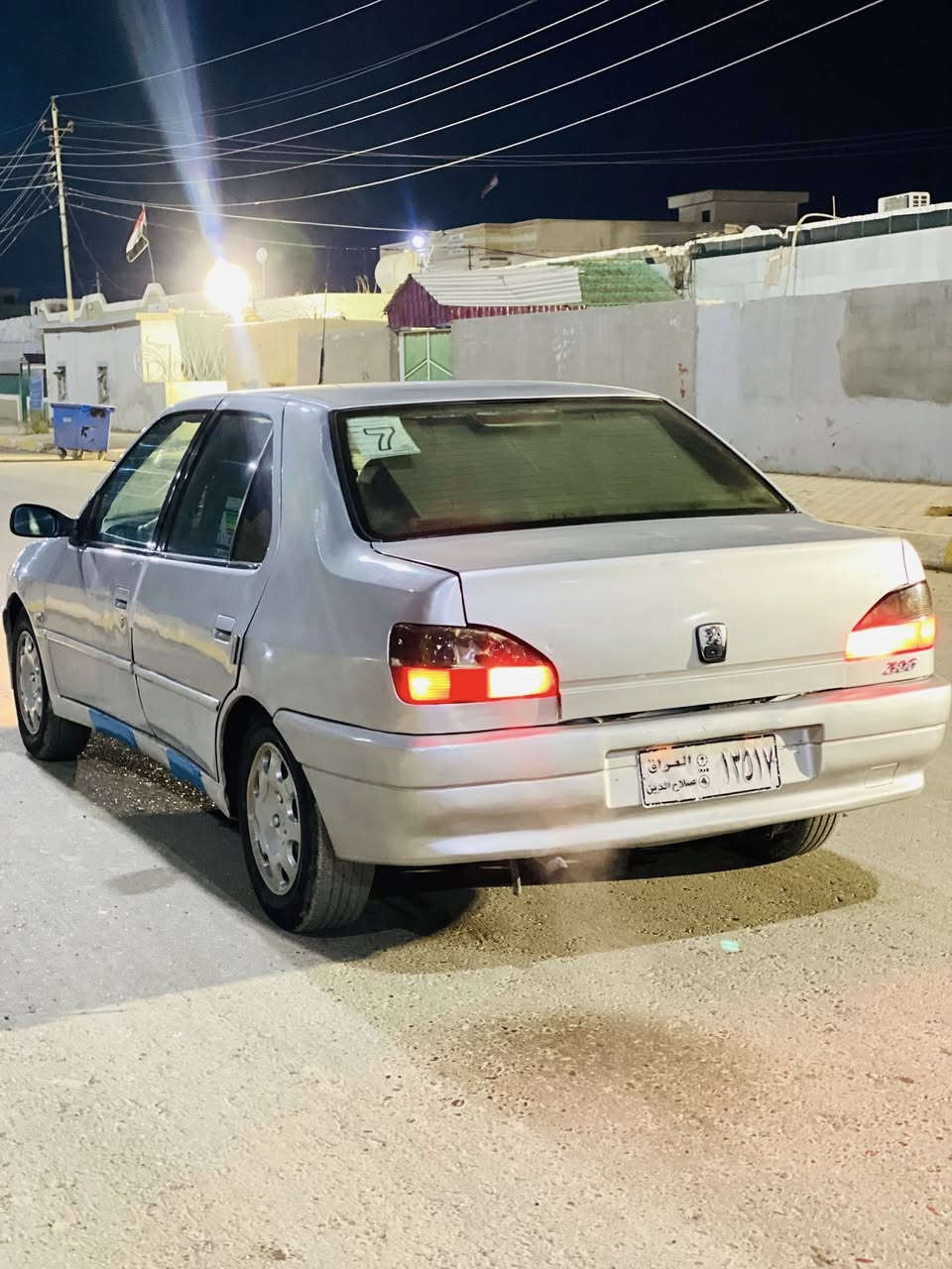 الـسـلام عليكم👋🏻
للبيع سياره بيجو 306 
موديل 2002 (عسكري)  مسجله كامله وسوي وكاله 
رقم صلاح الدين بأسمنه 
محرك + گير + صدر + تايرات 
كهربائيات 
كلو جديد سياره ماناقصها شي 

📍حادث السياره 
چاملغ خلفي وقبغ  الصندوق 
 موضح ب السونار وبيها مكانات بارد 
السياره حلوه وغرفتها جديده وكلها شغاله ماشاء الله

السعر (32$)ورقه وبيها مجال /// للتواصل عل رقم (***********)
