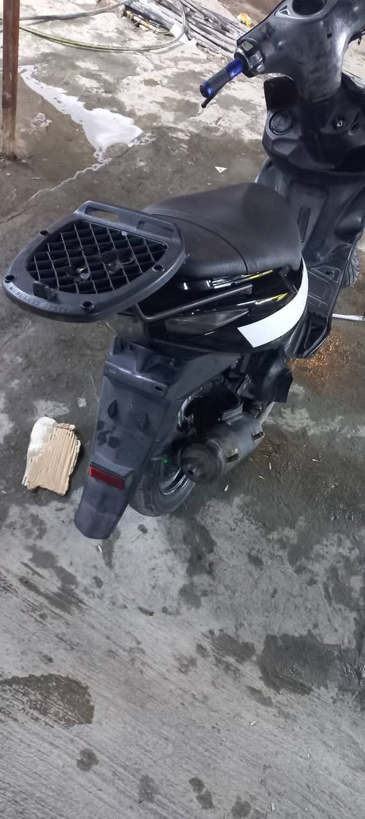 سلام عليكم دراجه ماكس مضلع دراجه مكينه كفاله تيرات جدد دراجه كامله مرتبه شلعه معدل سعر 325الف مستعجل عل بيعه عنوان بغداد الطالبيه ***********
