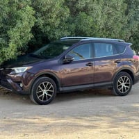 راف فور 2018 للبيع  محرك 2.5 السياره فول مواصفات  XLE صور الحادث بل من...