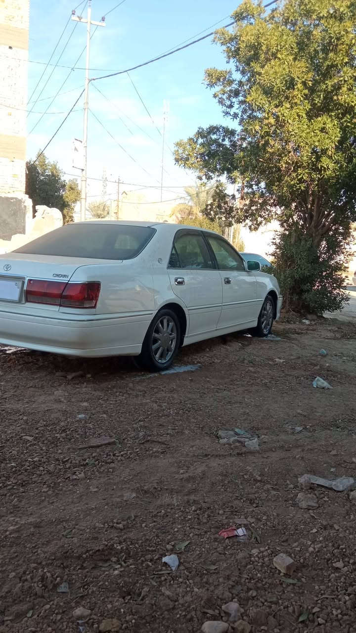 السلام عليكم ملكه كفاله عامه ثلاث دقم فتحه كريستال اصل ماكينه تيربو 2.5 مدفوع جمرك وضريبه تخم تاير حداديه وين نفطي مكاني غماس ***********سعر130
