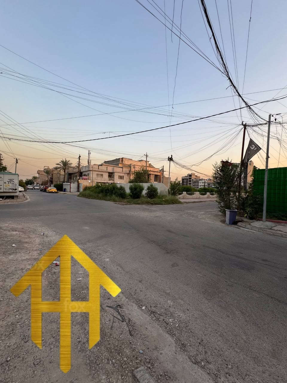 🏦 ®️مكتب الرواسي للعقار ®️ 🏦

‼️اعلان جديد‼️

🔴تسلسل العرض:-{ 124 } 

®️دار { حديث ركن  }للبيع  🅿️🏚️ 

     المساحه الكلية:-60م

      واجهة:-       6 م       ✖️.    نزال:-10م

®️تفاصيل البيت:-{بناء سنة 2023}

الطابق الاول:- { استقبال ➕خدمات ➕حولي  ➕( 1 ) غرفة نوم}

الطابق الثاني:- { ( 2) غرف نوم➕ خدمات }

الطابق الثالث ؛- { غرفة نوم } 

📍موقع البيت:- حي اور ال 600 خلف المطعم الفلسطيني { موقع مميز } 

            .………..{بأدارة السيد ابو عبد }………….

للاستفسار📞📞📱📱

عبد الرحمن.    ***********
